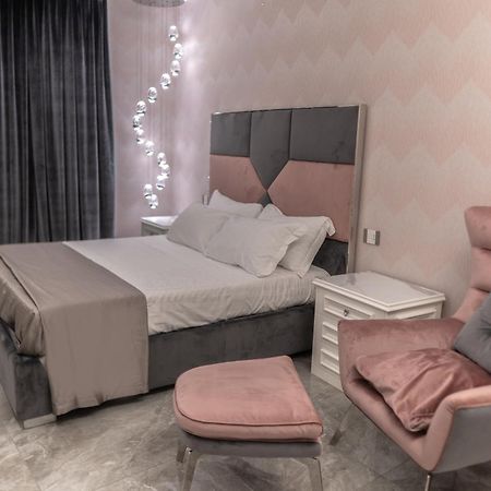 Suite D'Elite Chiaia Napoli Exterior foto