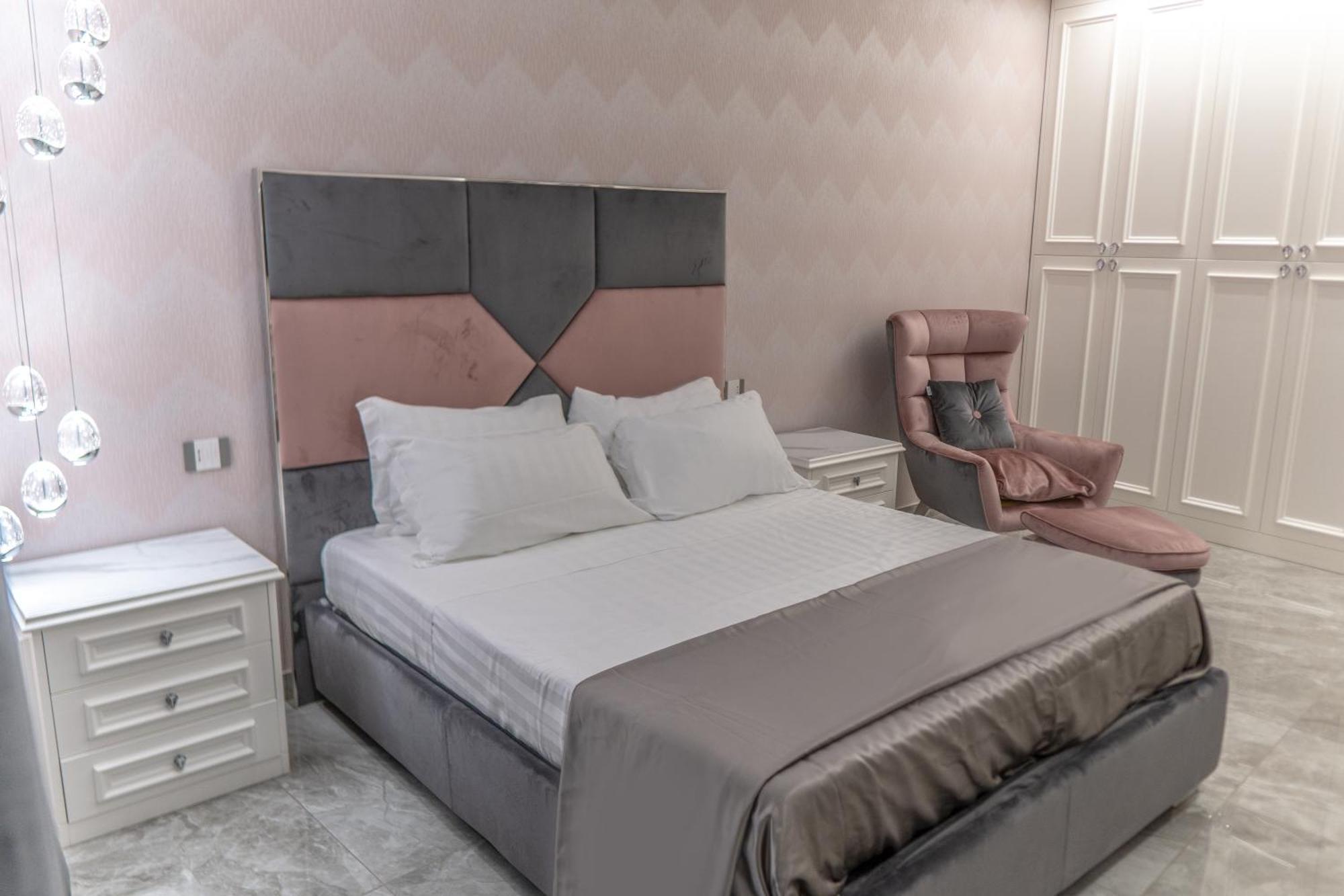 Suite D'Elite Chiaia Napoli Exterior foto