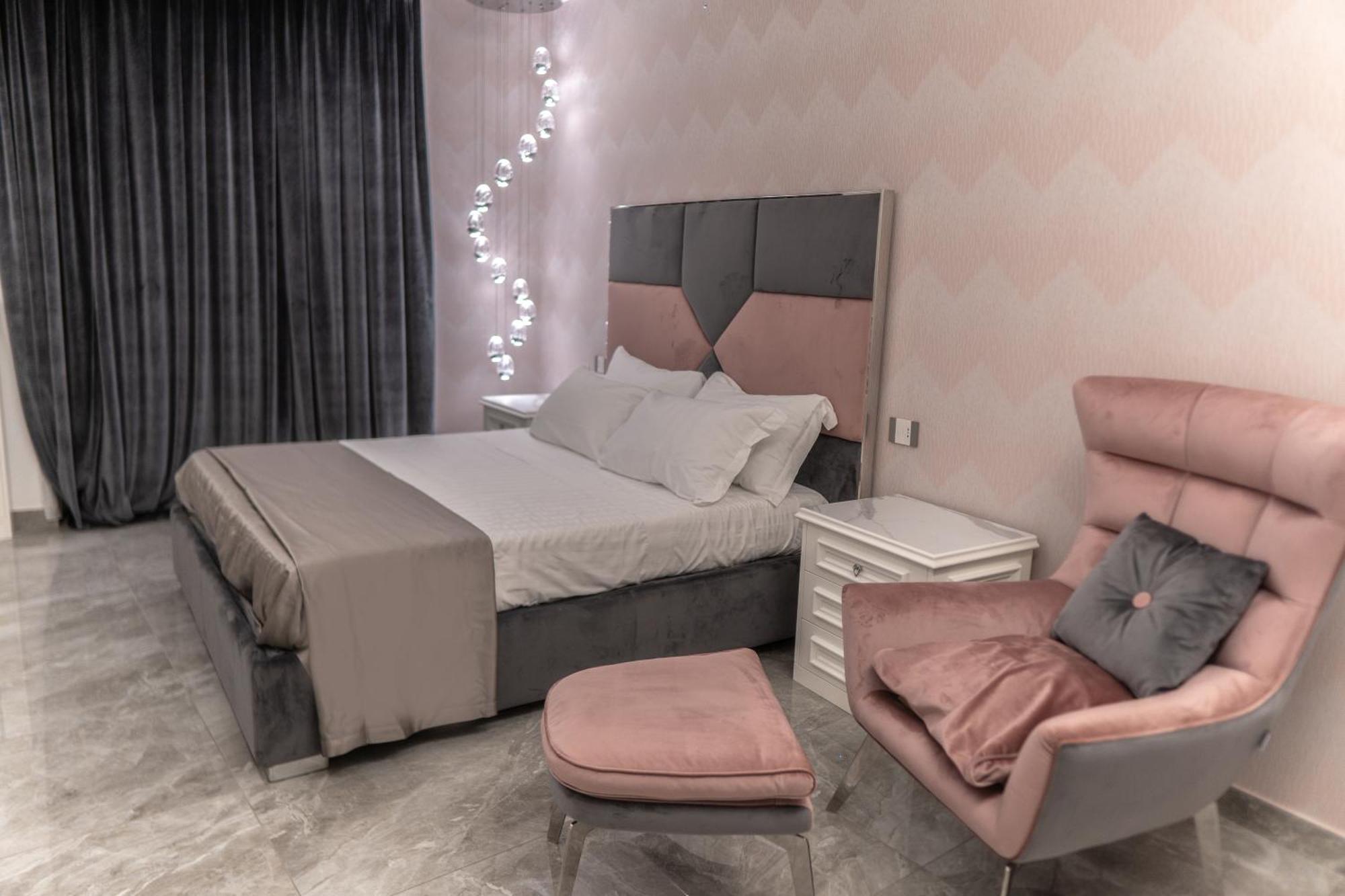 Suite D'Elite Chiaia Napoli Exterior foto