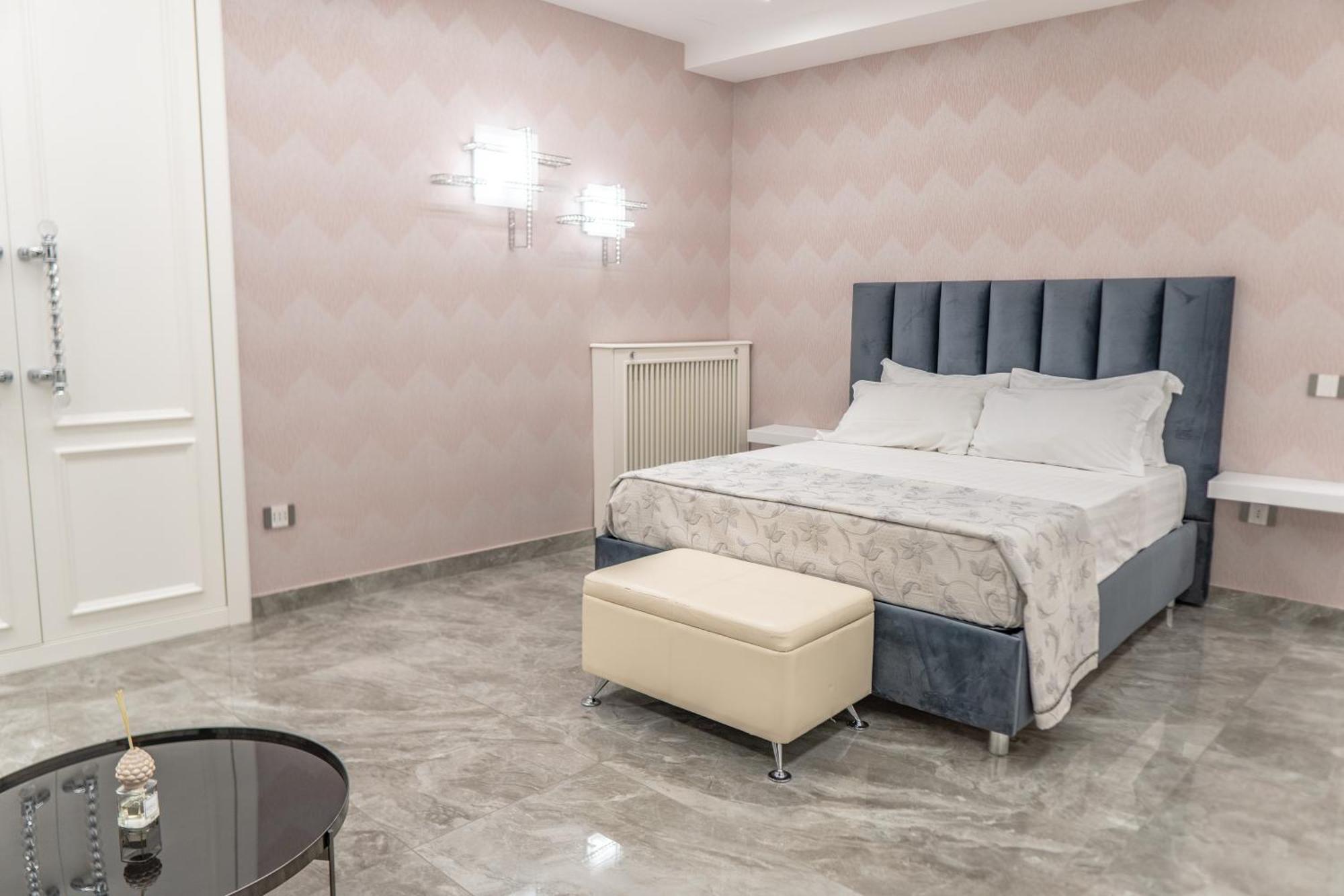 Suite D'Elite Chiaia Napoli Exterior foto